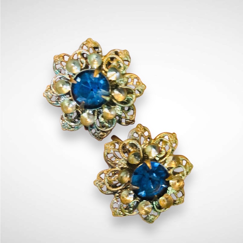 Vintage Blue and Gold Starburst Earrings with Accent Stones Screw Back